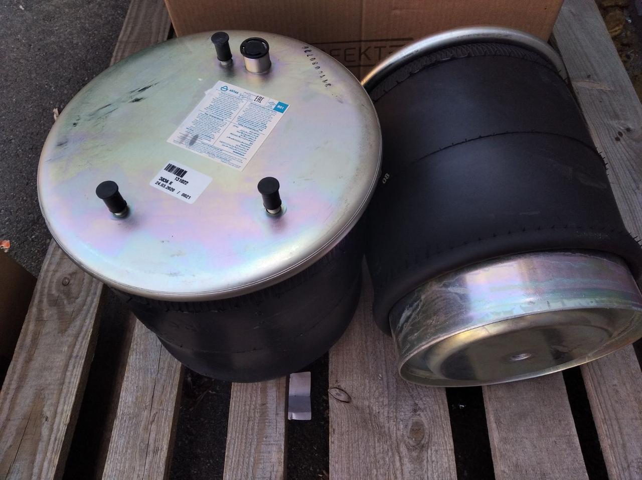 Пневморесора підвіски DAF зі склянкою, (3 шпильки + повітря) AIRTECH, 3836K, фото 1