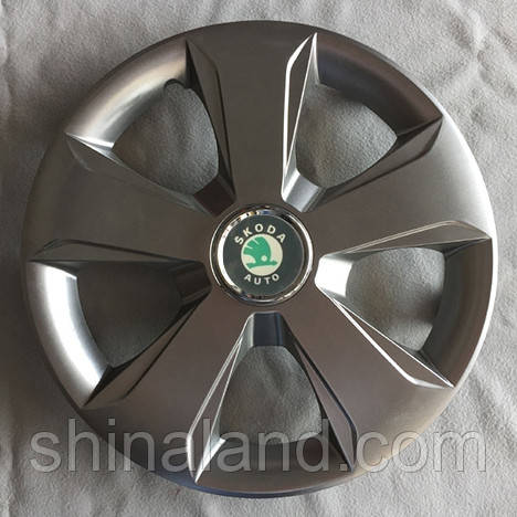 Ковпаки Skoda R15 зелена емблема, срібло — (SJS ke2241) — комплект (4 шт.)