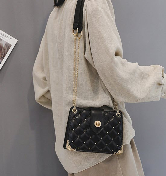 Елегантна стьобана сумка скриня