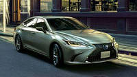 Новий Lexus ES отримав ряд оновлень