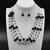 Комплект намистини та сережки чорні акрилові намистини