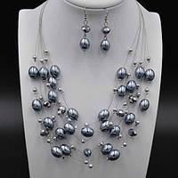 Комплект намистини та сережки сірі акрилові намистини