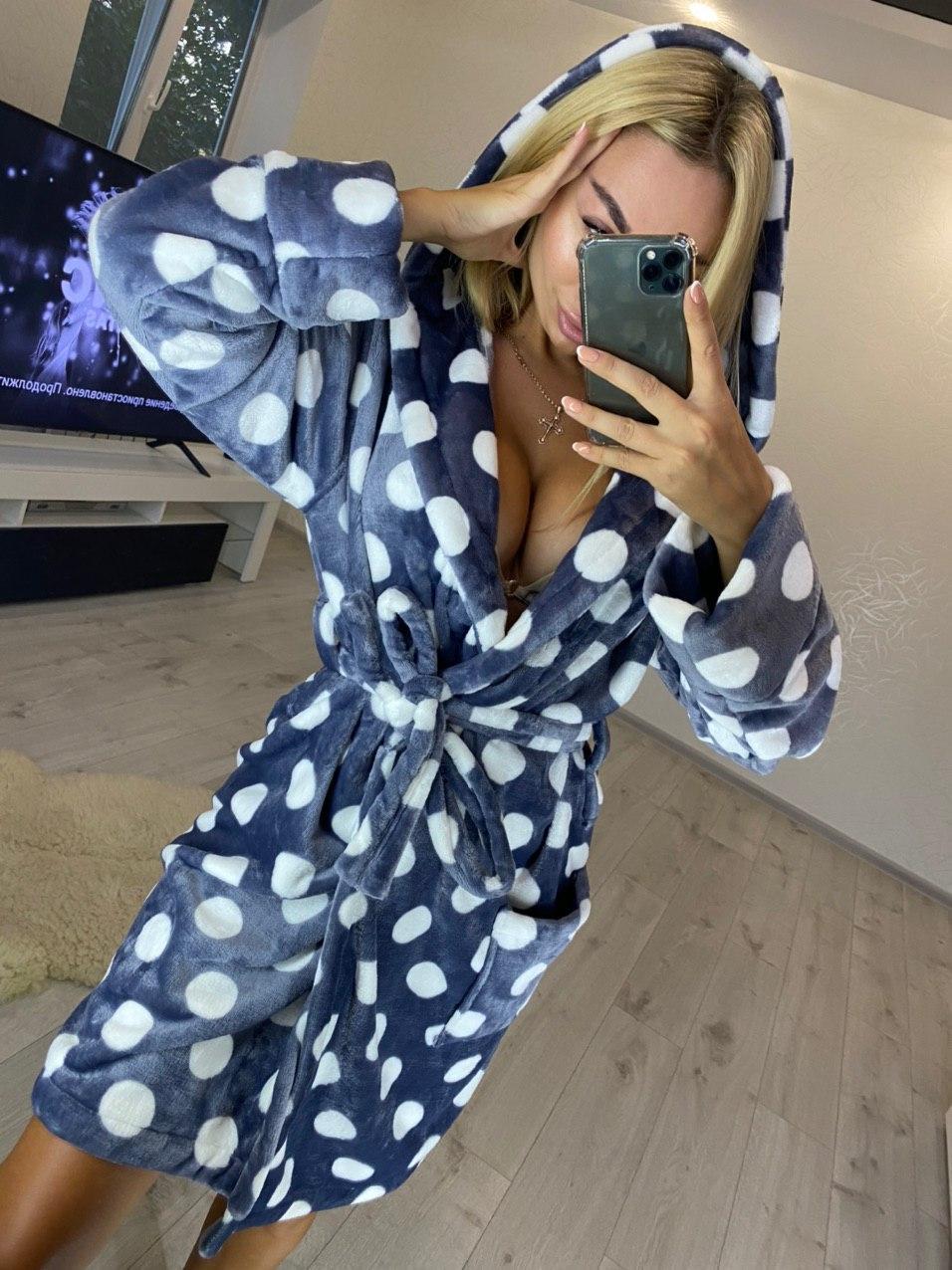 Жіночий теплий махровий домашній халат сірий у горошок, фото 1