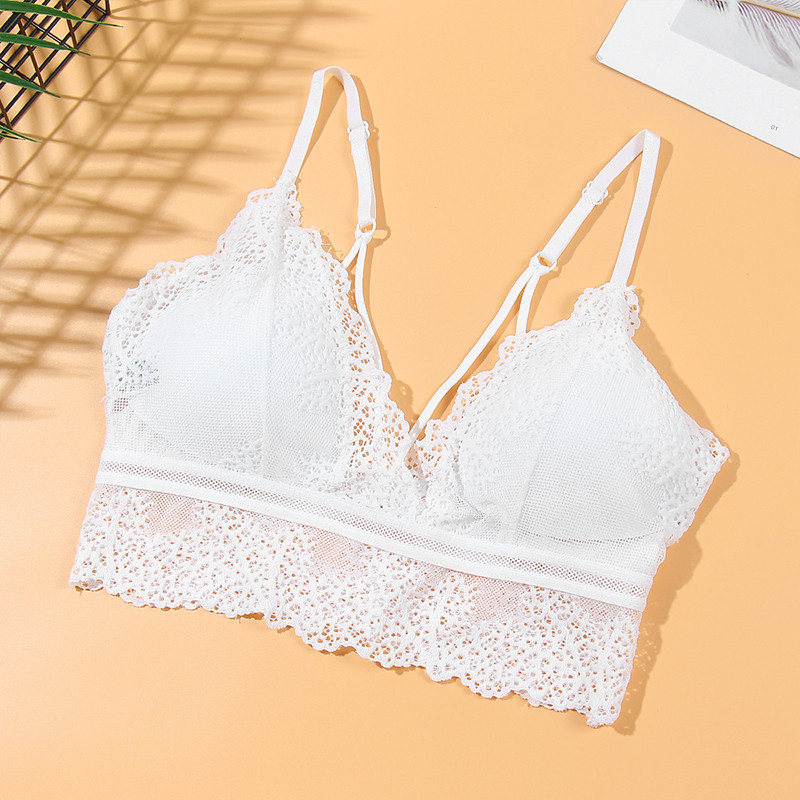 Жіночий мереживний топ із чашечками білий