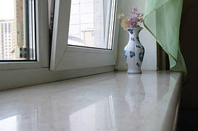 Підвіконня з мармуру 150-200 мм ширина 20 мм товщина ( залишки)