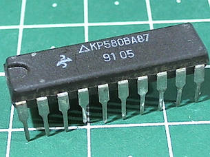 КР580ВА87 DIP-20 двонаправлений 8-розрядний шинний формувач, що інвертується, з трьома станами на виході