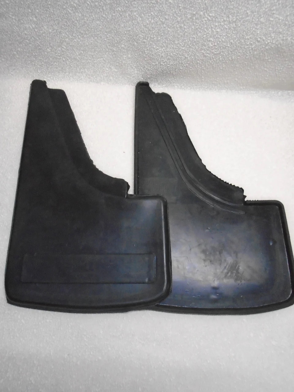 Бризковик універсальний легковий 2 шт., фото 1