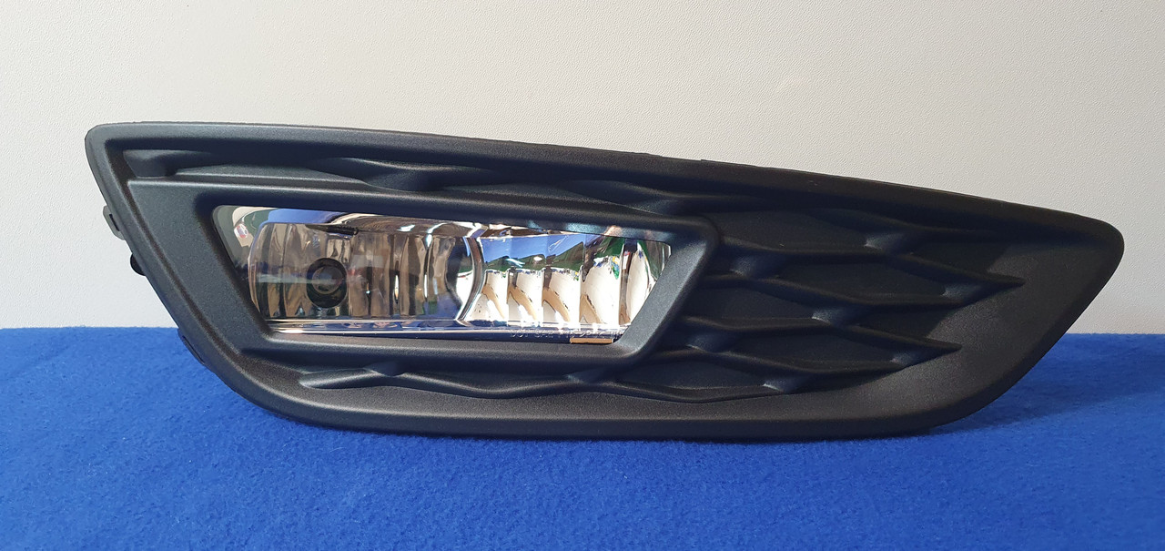 Протитуманні фари Ford Focus 2014 -2018