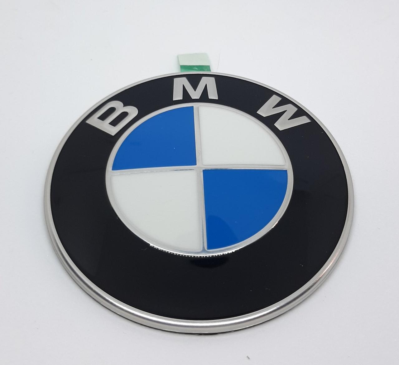 Емблема, логотип BMW F10 X4 G02 на кришку багажника 82мм ОРИГІНАЛ (новий)
