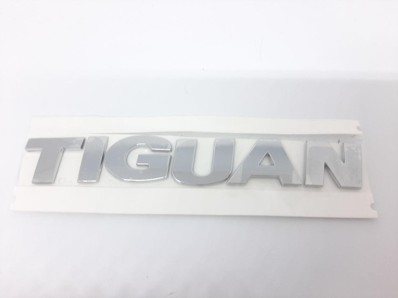 Емблема, логотип напис букви TIGUAN.Volkswagen Tiguan