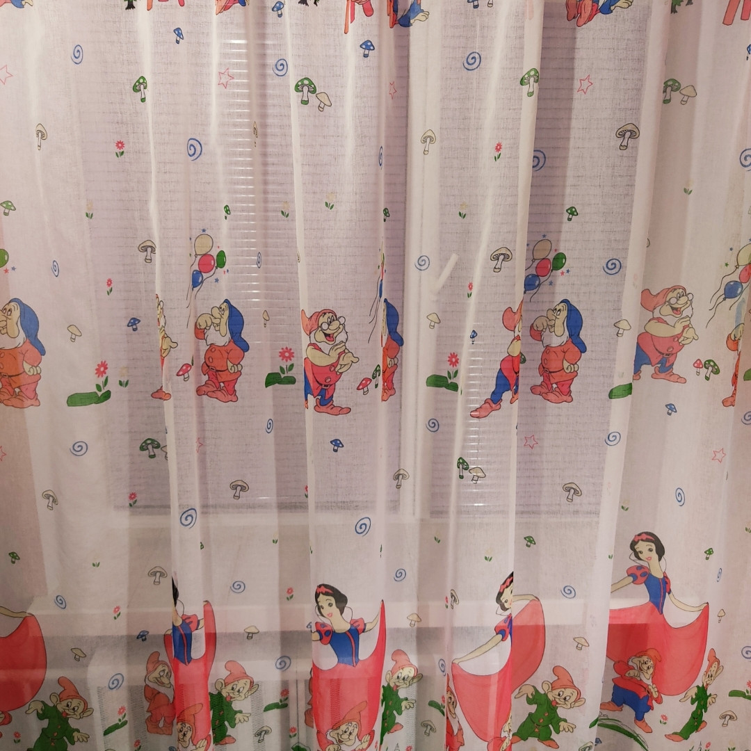 Гардина з дитячим малюнком "Білосніжка"