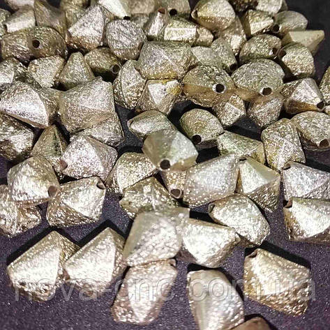 Бусини пластик "Неправильний конус" з покриттям фольга 13 х 11 мм 500 грамів, фото 1