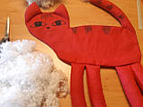 Кішка-Хромоніжка іграшка-подушка під шию 100% льон. Ручна робота. Дитяча гіпоалергенна подушка., фото 7