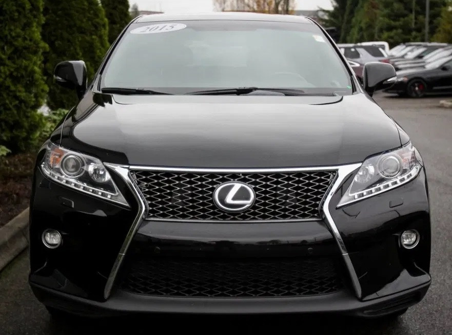 Решітка радіатора Lexus RX стиль F Sport