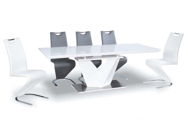 Современный раздвижной стол Signal Alaras III на одной опоре белый лак Польша