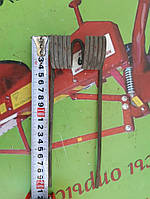 Пружина прес-підбірника NEW HOLLAND. пружина підбірника сіна на core холанд