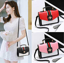 Стильна жіноча сумка-скринька із застібкою Жук, фото 2