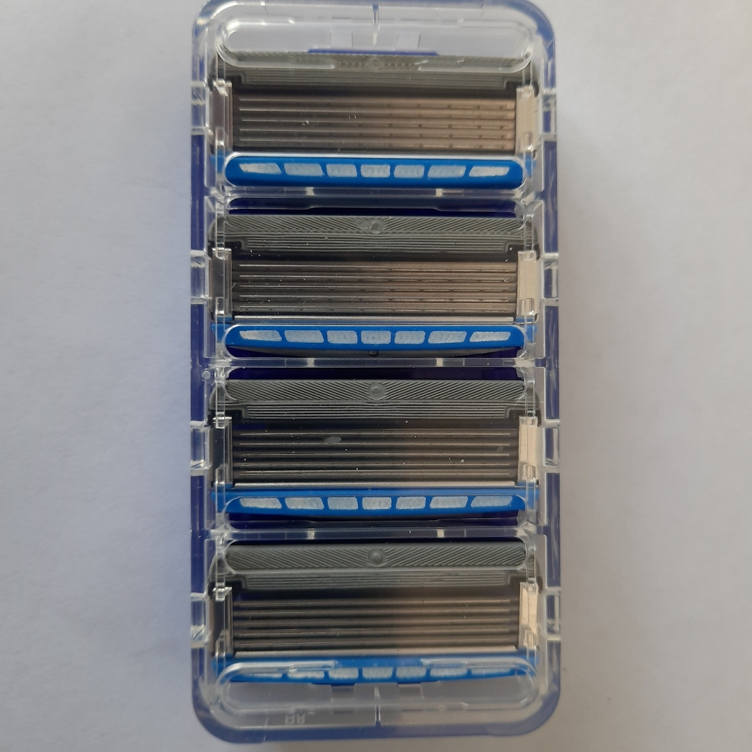 Касети Schick Wilkinson Sword Hydro 5 4 шт. (Шик гідро 5 без паковання!!!!!