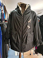 Черна осіння куртка 60-66 з бежевою  підкладкою та капюшоном Marisis