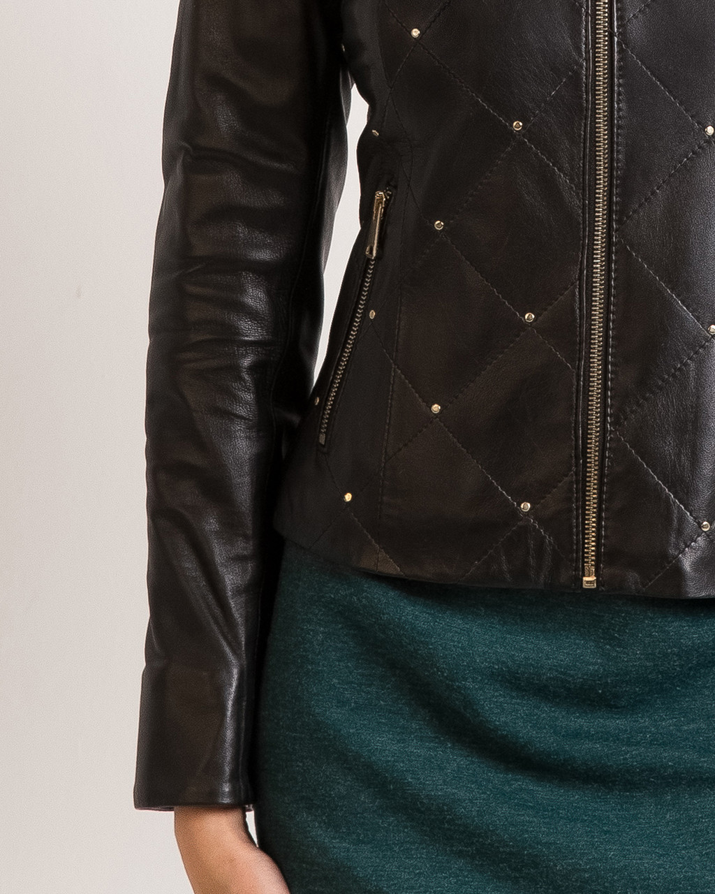 Кожаная куртка VK черная стеганая (Арт. NIK201) - фото 7 - id-p191493519