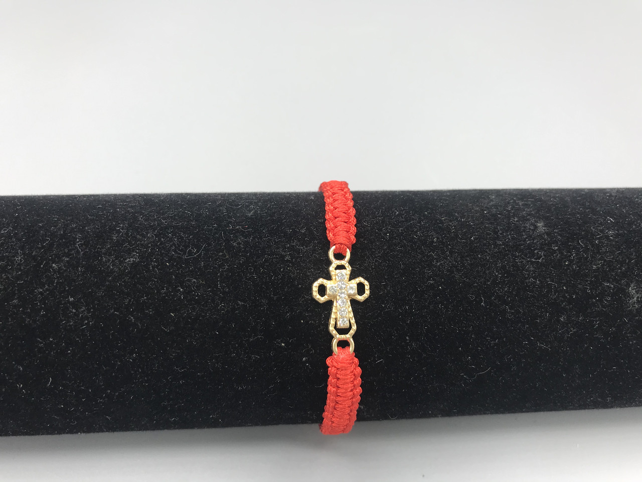 Браслет на нитці з хрестиком, фото 1