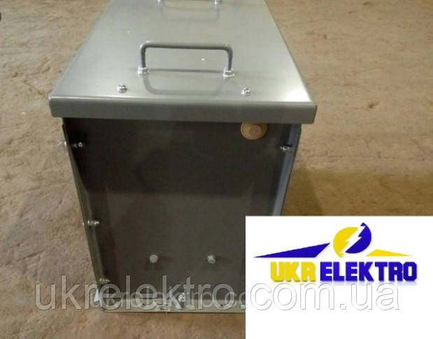 Ол оның кискасына жарғанатты итеріп жібереді