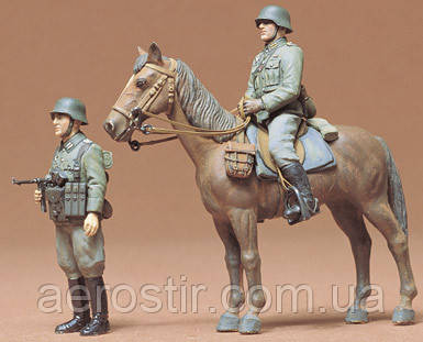 Німецька піхота на конях 1/35 Tamiya, 35053