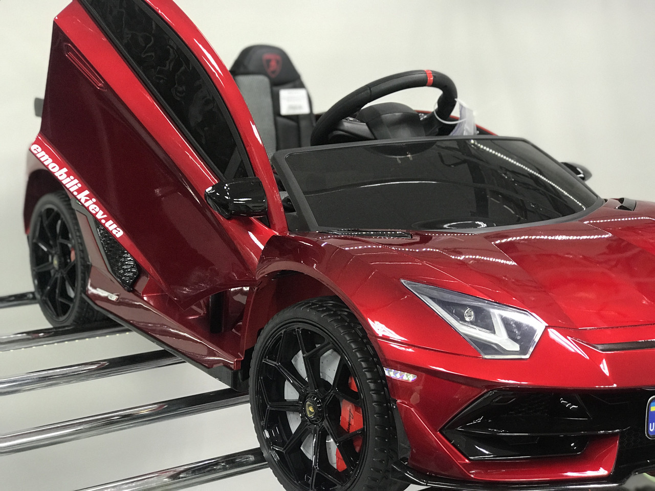 Дитячий електромобіль кабріолет Lamborghini Aventador, led-підсвітка днища, двері відчиняються вгору, фото 1
