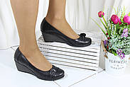 Туфлі жіночі Koraka 112-S чорні на танкетці, фото 2