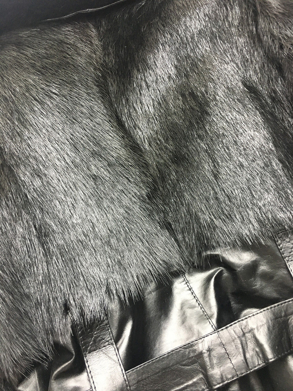 Короткая меховая куртка VK с песцом зимняя черная натуральная (Арт. B202) - фото 6 - id-p23433483