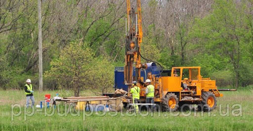 Фундамент на ділянці Геологічні вишукування