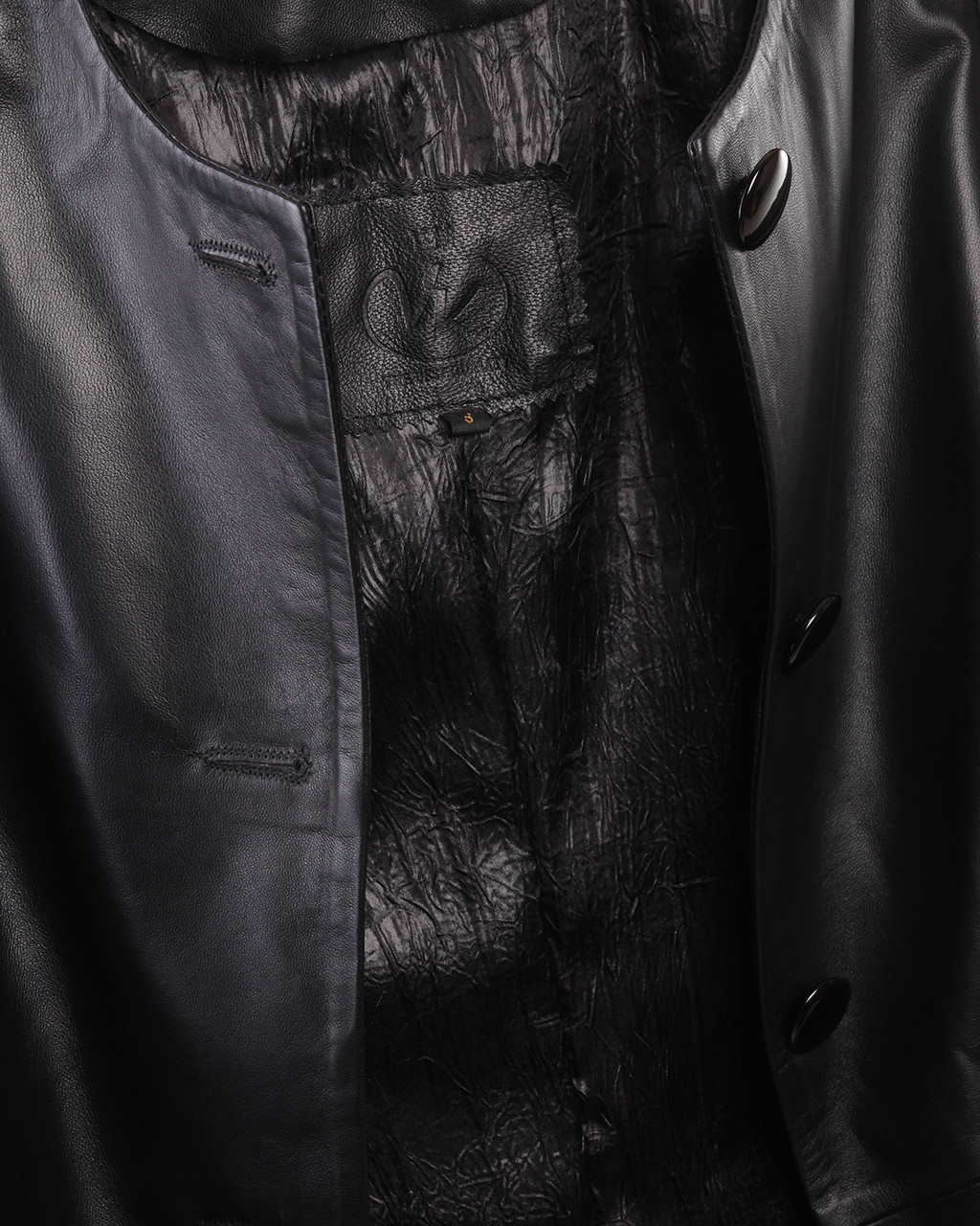 Кожаный тренч женский VK черный на пуговицах (Арт. PR501-2) 44 размера - фото 8 - id-p84090385