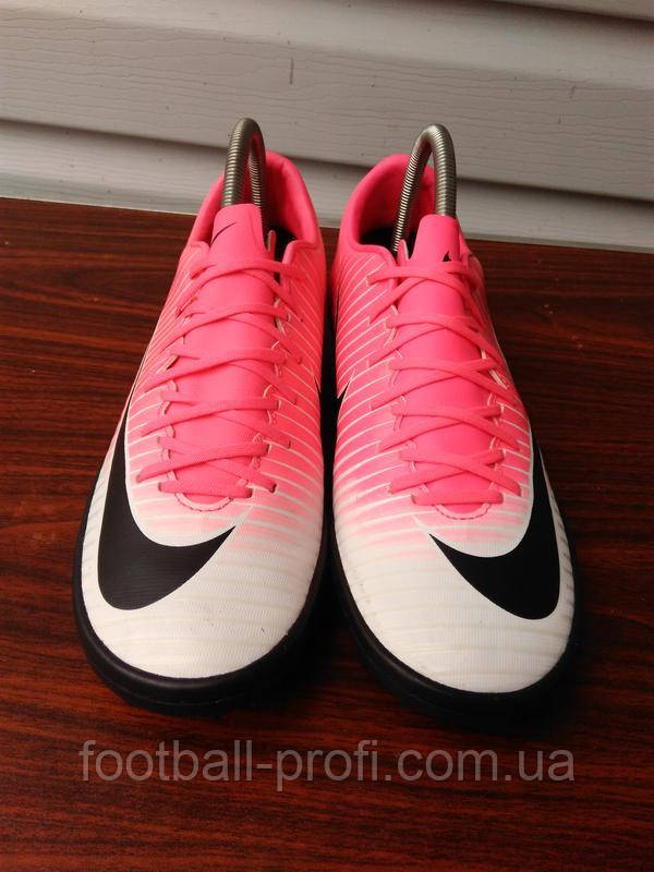 Сороконіжки Nike Mercurial
