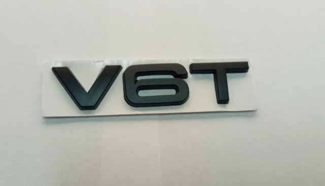 Шильдик напис V6T чорний на крило - фото 1 - id-p1237763958