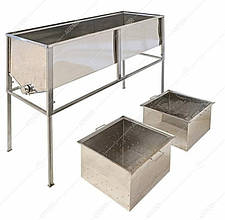 Стіл для роздрукування рамок із двома кошиками 1,5 м товщина 0,5 мм