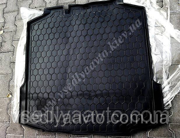 Килимок в багажник ліфтбек SKODA Rapid з 2013- (AVTO-GUMM) пластік+гума, фото 1