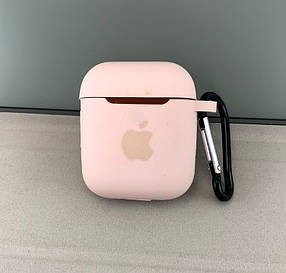 Чохол для AirPods silicone case з карабіном бежевий