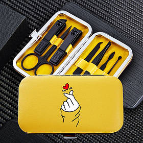 Манікюрний набір з 7 предметів у футлярі. Набір для манікюру і педикюру в чохлі (жовтий)