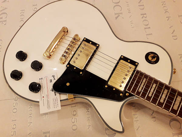 ギター Les Paul Custom Alpine White Epiphone Les Paul Custom Alpine White エレキギター