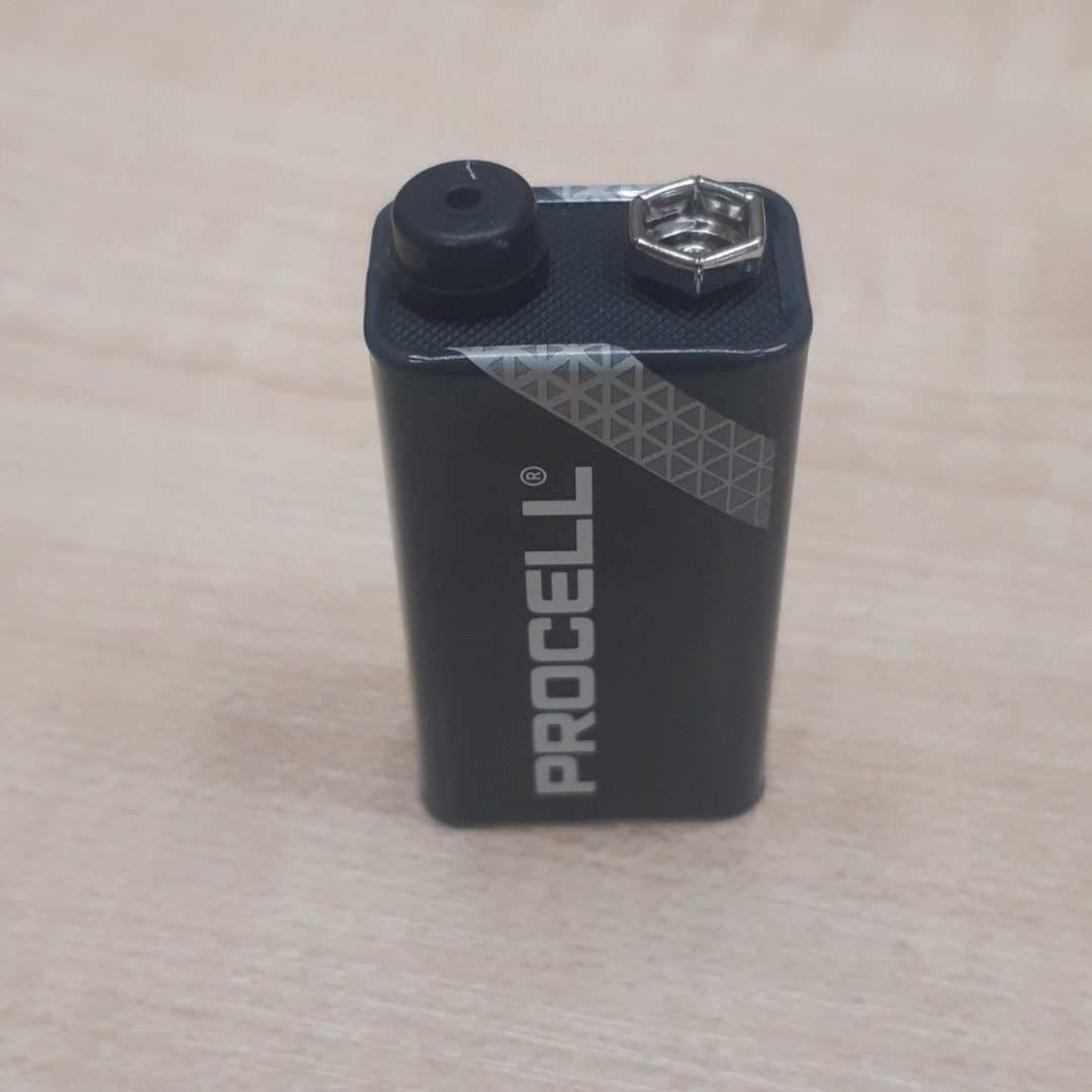 Батарейка DURACELL PROCELL 9V/6LR61, цена 88 грн — Prom.ua (ID#1169758443)