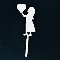 Топпер (фигурка на торт) силуэт "Девочка с сердцем" , для тортика. Из белого ДВП