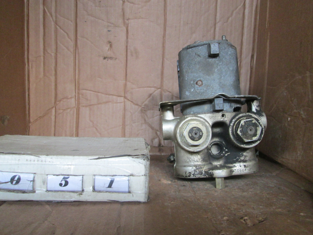 №51 Б/у Блок управління ABS 0265200013 для BMW E30 1982-1994