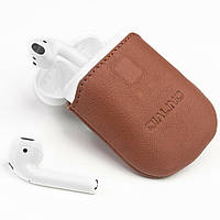 Кожаный чехол QIALINO Pouch Bag для Apple AirPods 1 / 2 - Brown