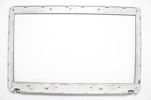 Samsung R523, R525, R528, R530, R538, R530, R540, RV510 Корпус B (рамка матриці) б/в
