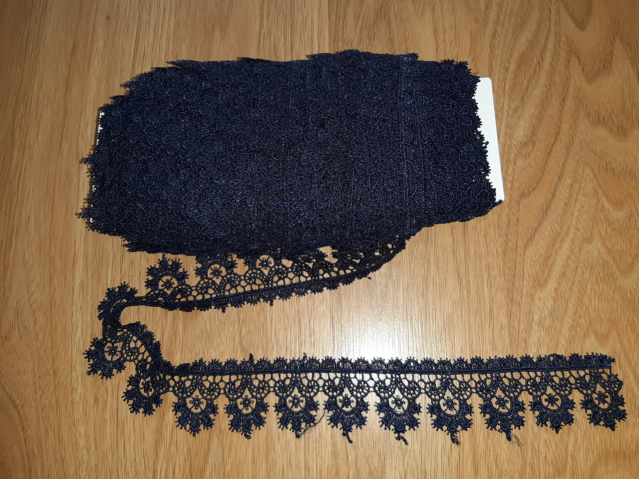 Кружево темно-синє
