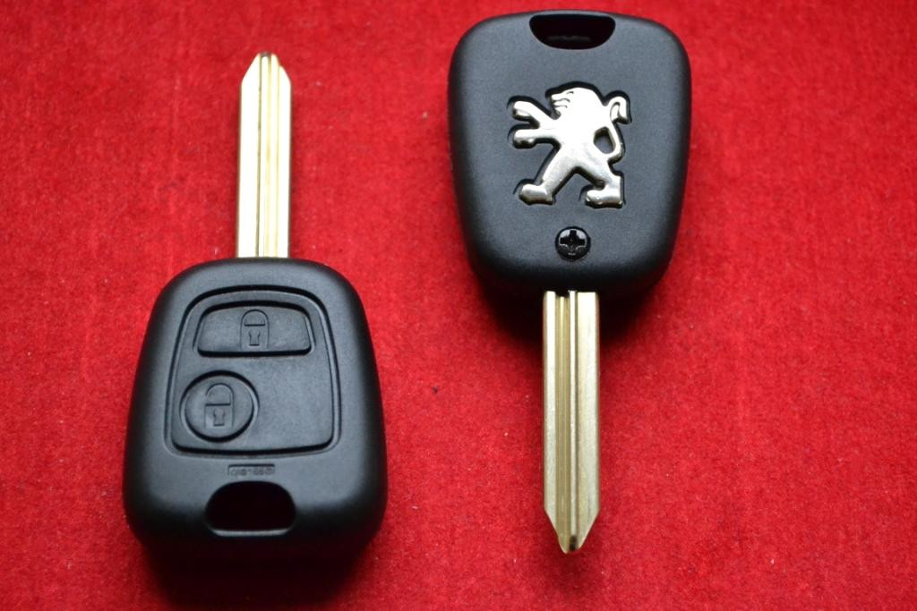 Ключ Peugeot partner 2 кнопки корпус ключа лезо CX9