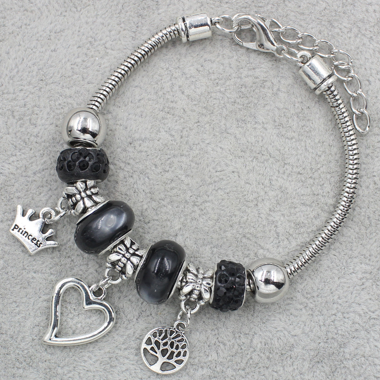 Pandora браслет серебристого цвета сердечко с черными шармами 9 штук длина браслета 22 см ширина 3 мм