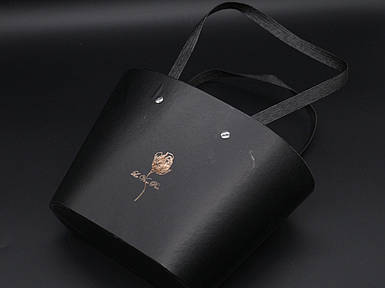 Коробки для квітів з ручкою. Колір чорний. 15х22см