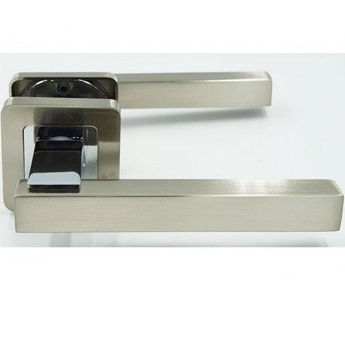 Ручка на квадратній розеті  TRIONESTO 74-R 40 AL SN/NP квадрат, фото 1