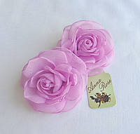 Заколка-уточка с цветком из ткани ручной работы "Сиреневая чайная роза"